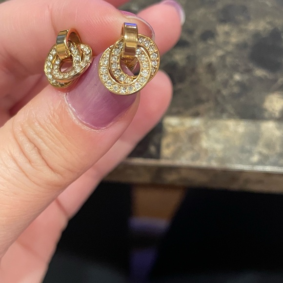 Michael Kors Gold-Tone Crystal Pavè Interlocked Ring Drop Earrings - Picture 3 of 5